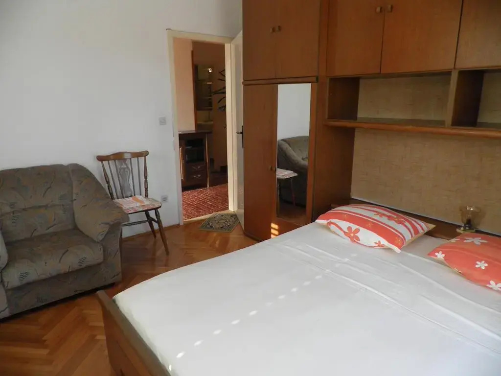 Apartments Holiday