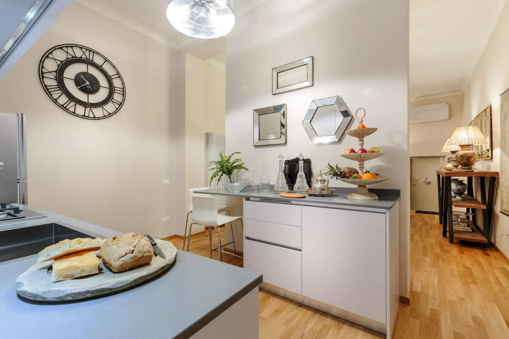 Casa Betta in Lucca With 2 Bedrooms and 2 Bathrooms