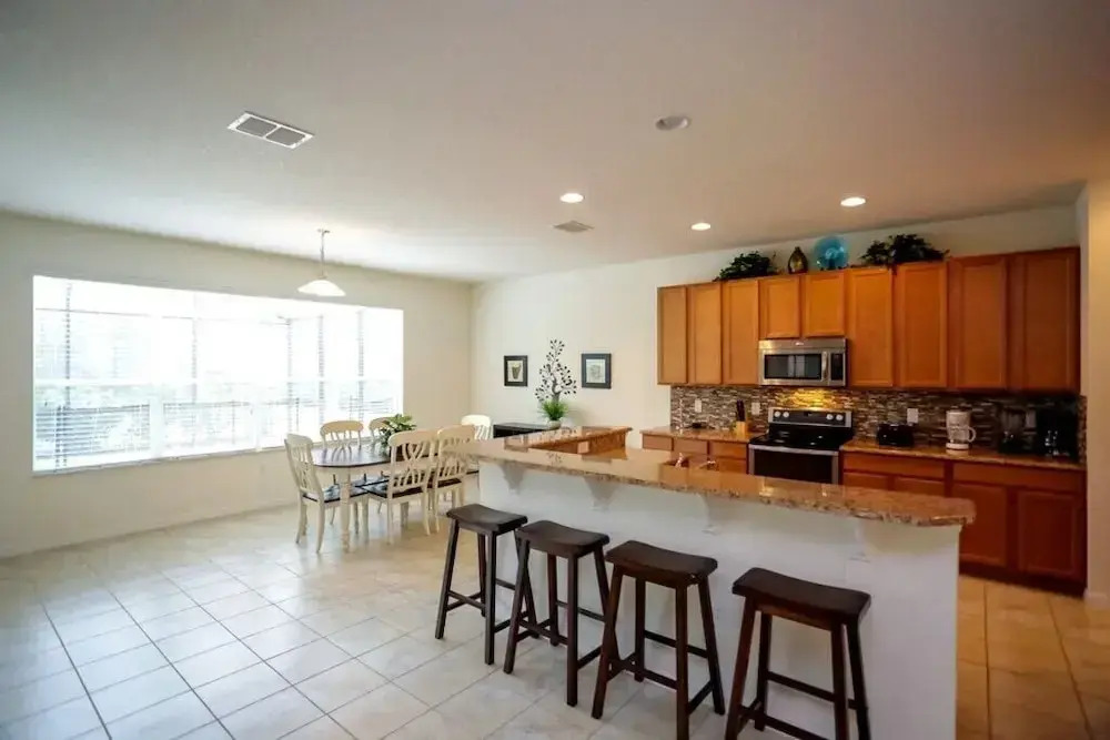 Spacious At The Bellavida Resort 220 6 Bedroom Home by RedAwning