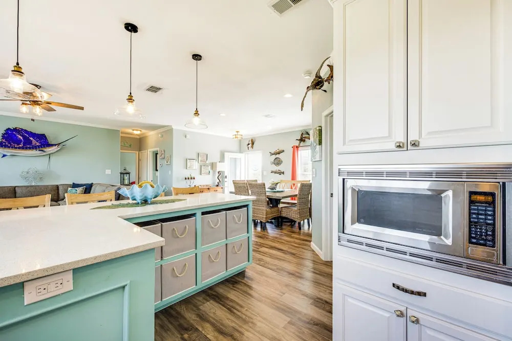 1 Mi to Marina: Rockport Vacation Rental