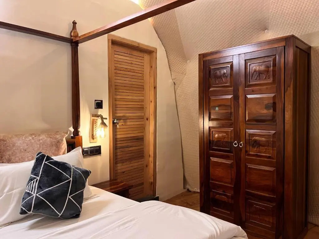 Panaash Eco World - A Luxury Glamping Dome Resort in Manali