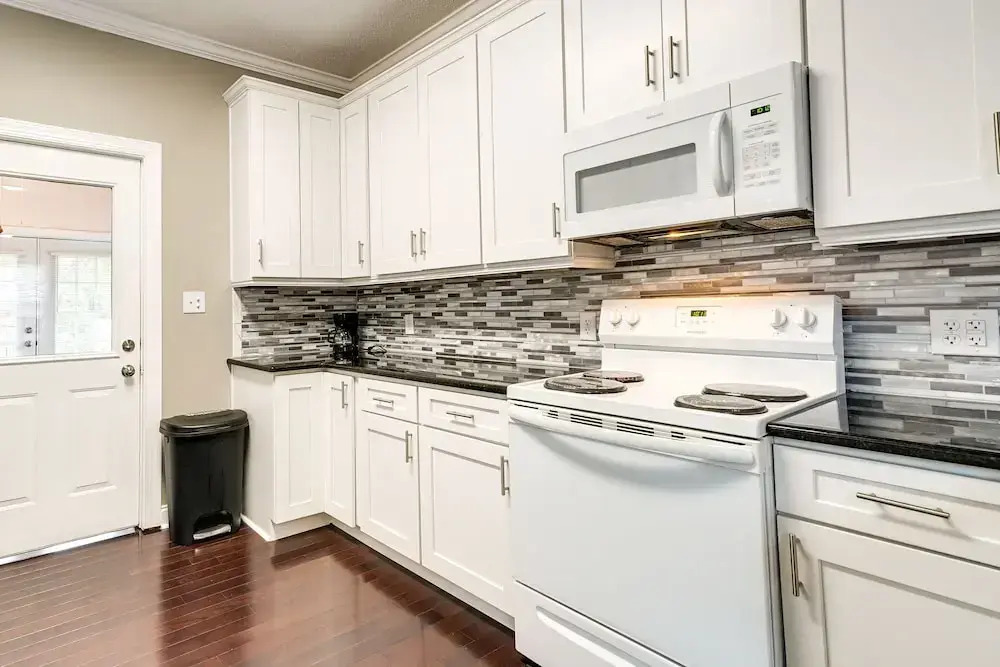 Downtown Wilmington Home: Walk to Cape Fear River!