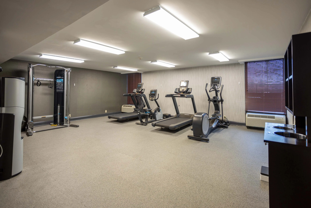 Holiday Inn Express - Newark Airport - Elizabeth by IHG