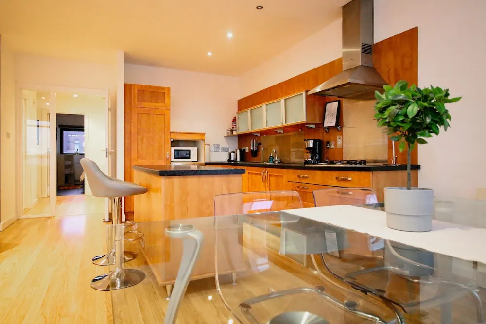 Lancefield Quay Hydro Apartments