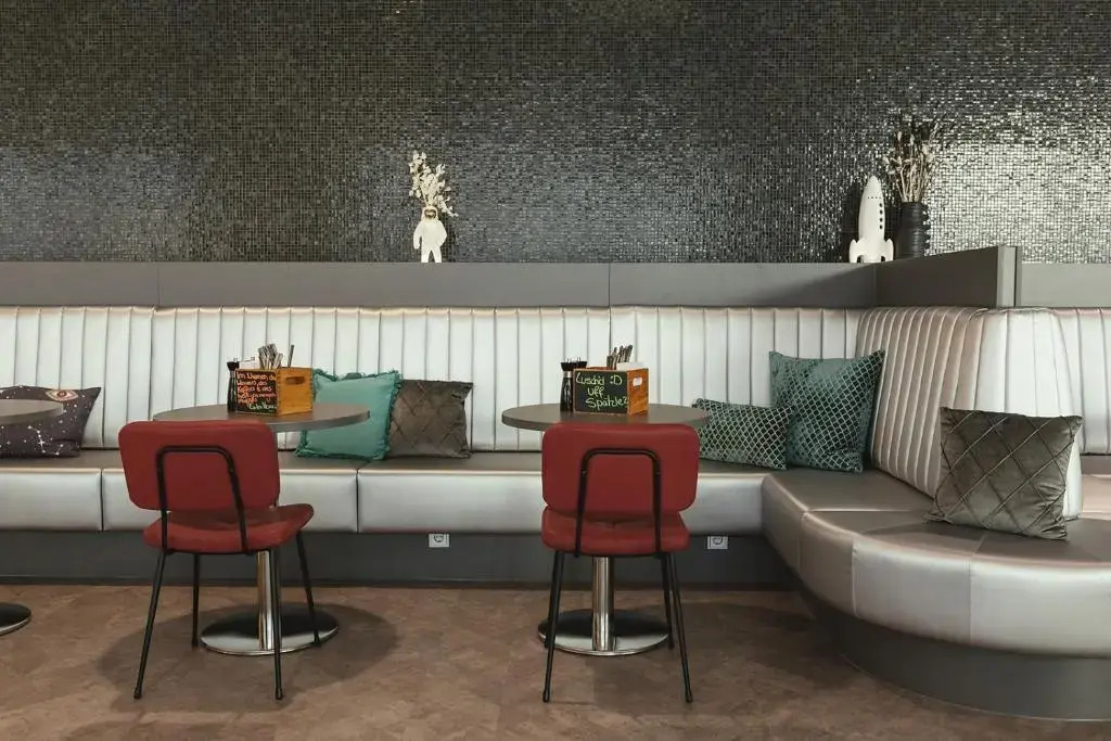 Holiday Inn - the niu Star Sindelfingen by IHG