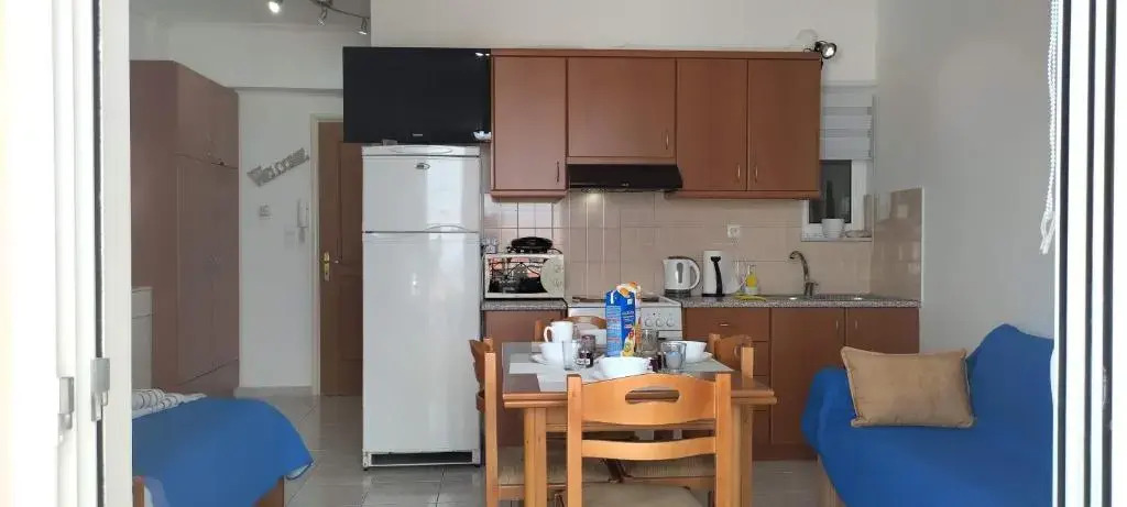 Mpou's House