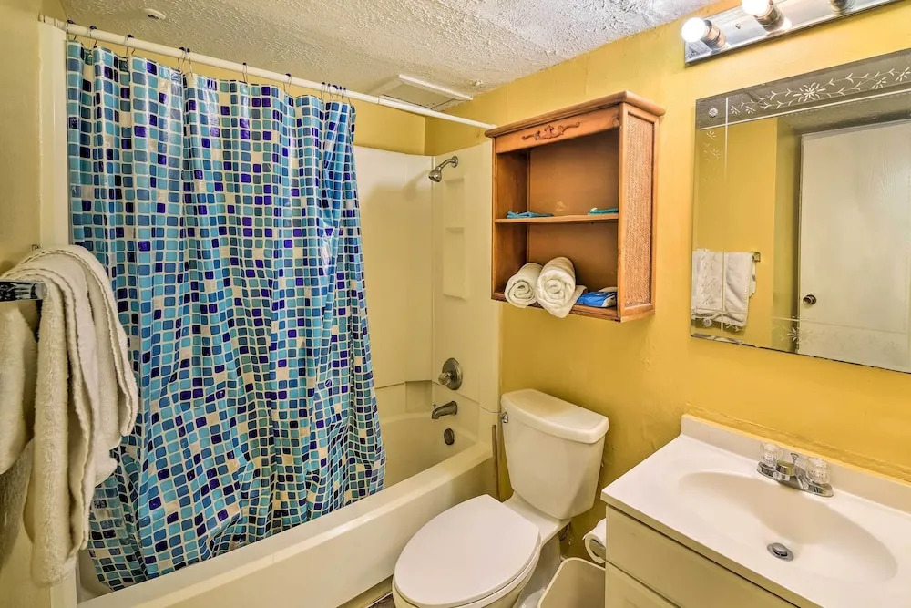 Seaside Corpus Christi Condo at The Villa del Sol