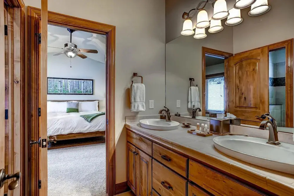 Granite Peaks Villa