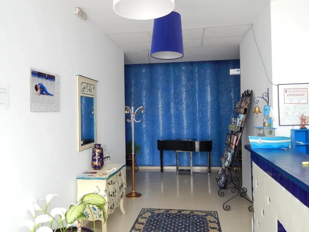 Apartahotel Rompeolas