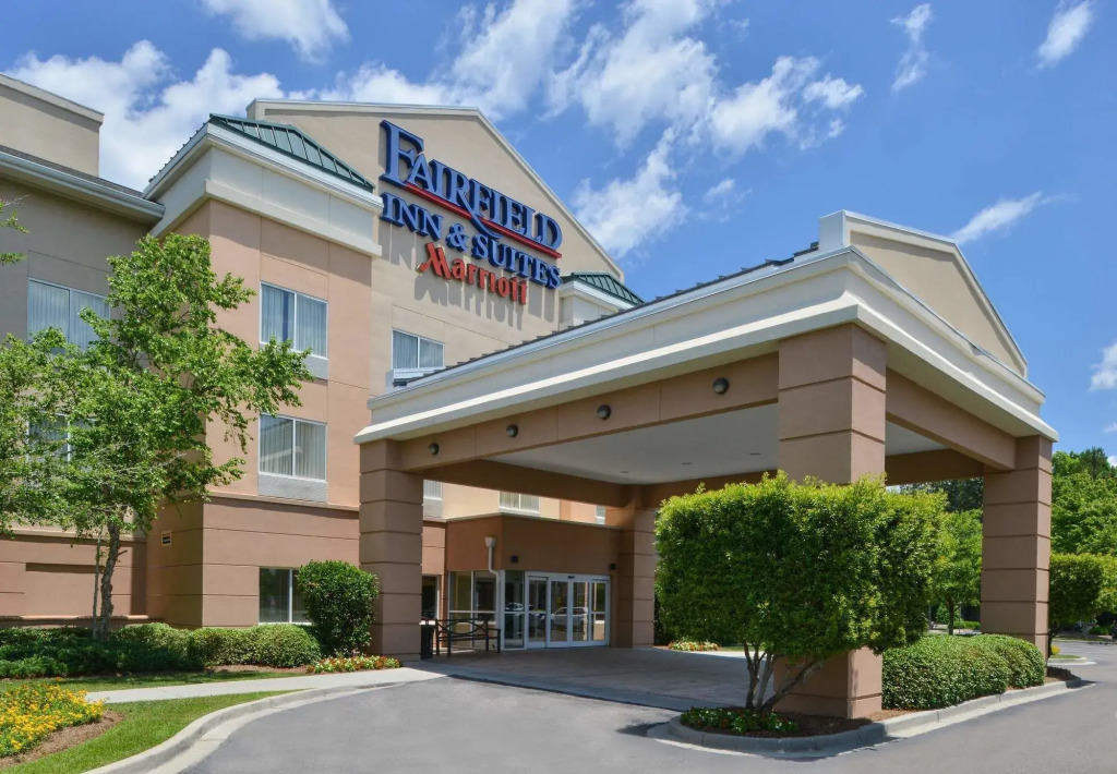 Fairfield Inn and Suites Charleston North/University Area