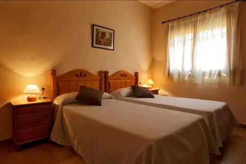Hostal i Apartaments Populetus