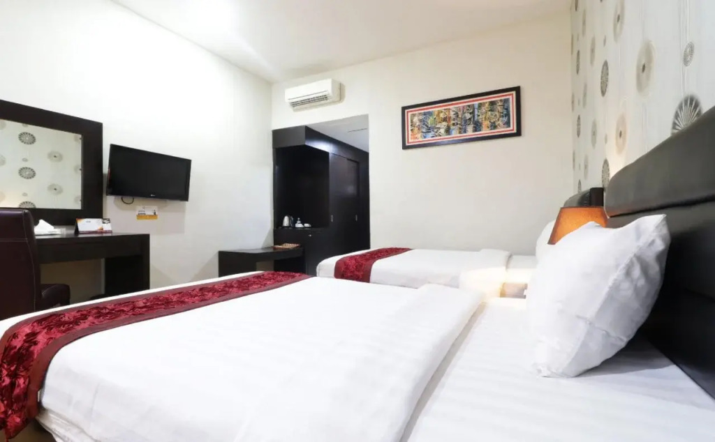 Grand Kanaya Hotel