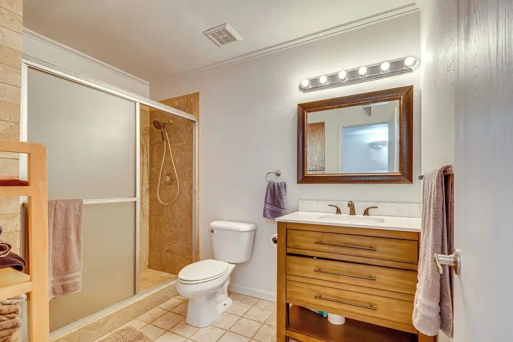 2 Mi to Lake Havasu: Pet-friendly Home