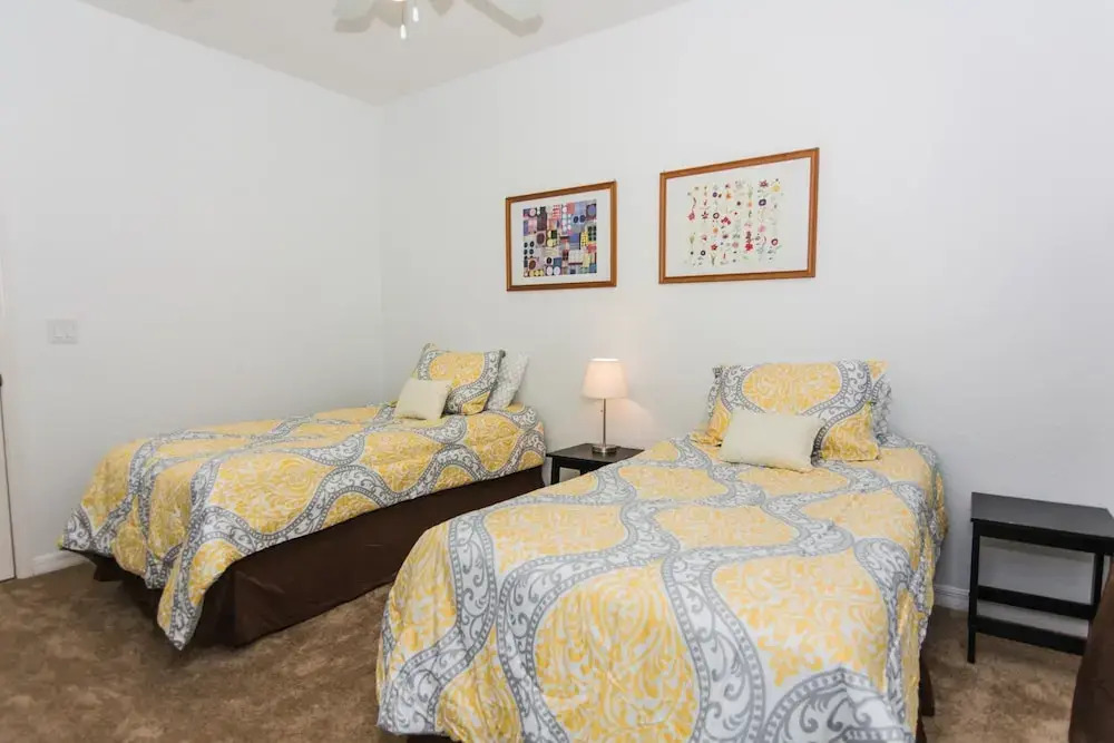Trendy Townhome at Coral Cay CC2316