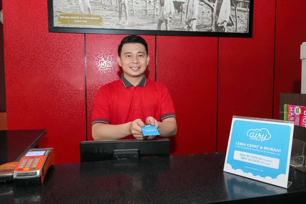 Airy Ranotana Sario Sam Ratulangi 222 Manado