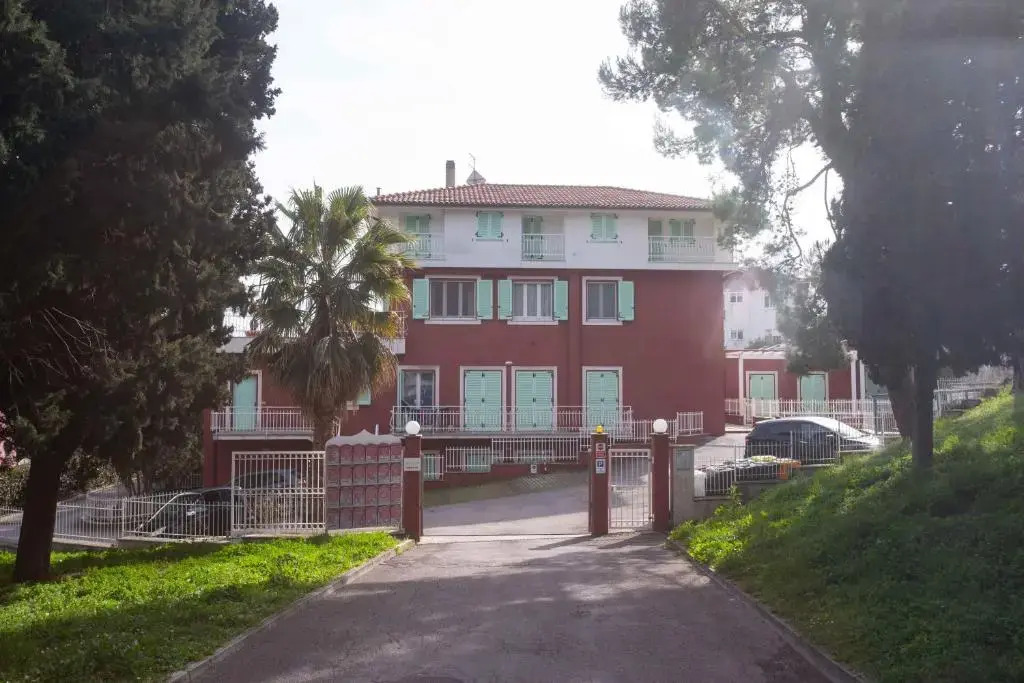 S14 - Sirolo, Nuovo Trilocale Con Giardino