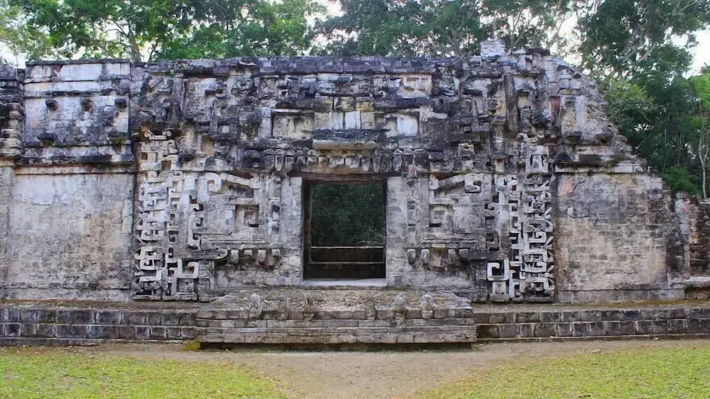 HOTEL VILLA CALAKMUL