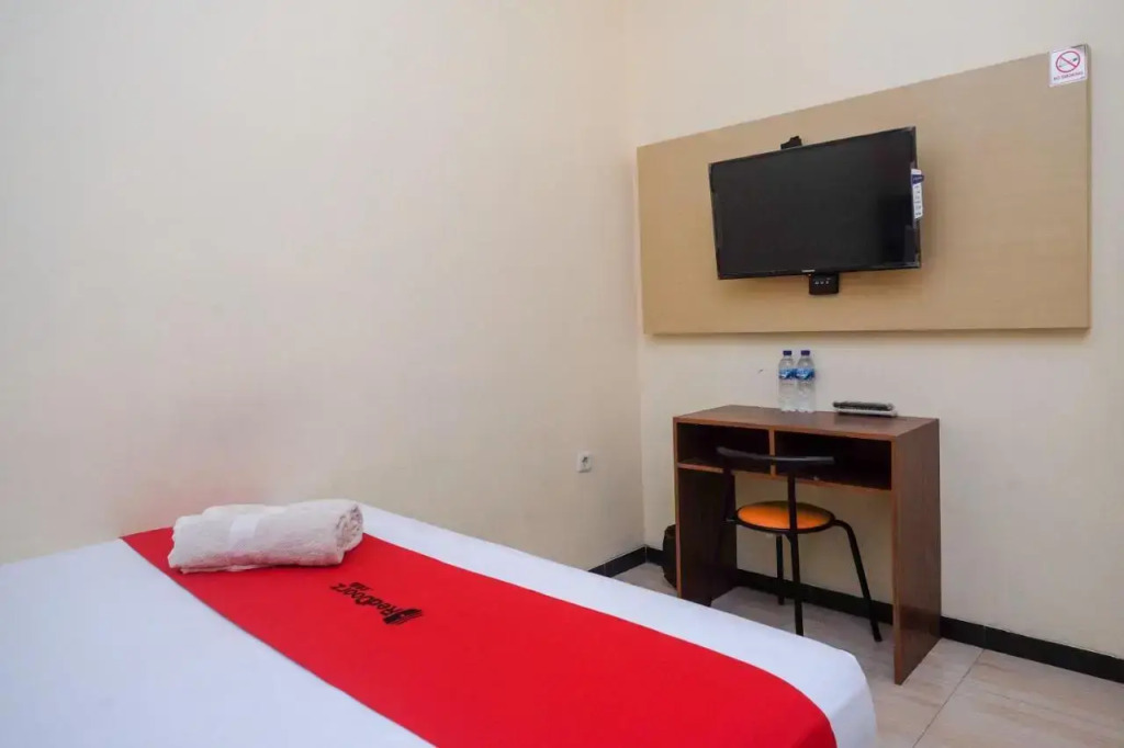 Innova Suites Home by OYO Rooms