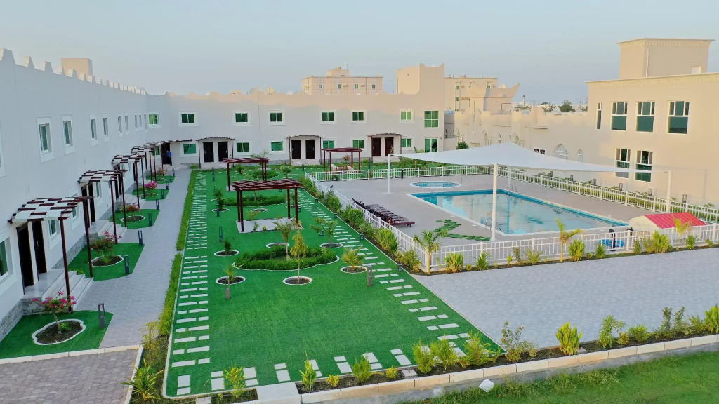 Green Oasis Hotel