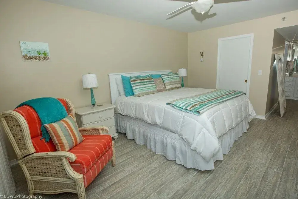 Destin Towers 61 2 Bedroom Condo by RedAwning