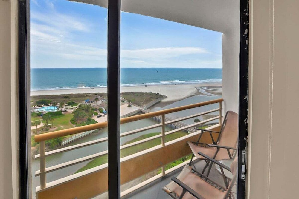 Ocean Creek North Tower F11
