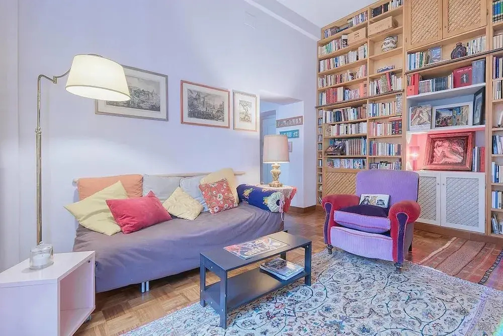 Amazing Apartment in Roma With Wifi and 2 Bedrooms
