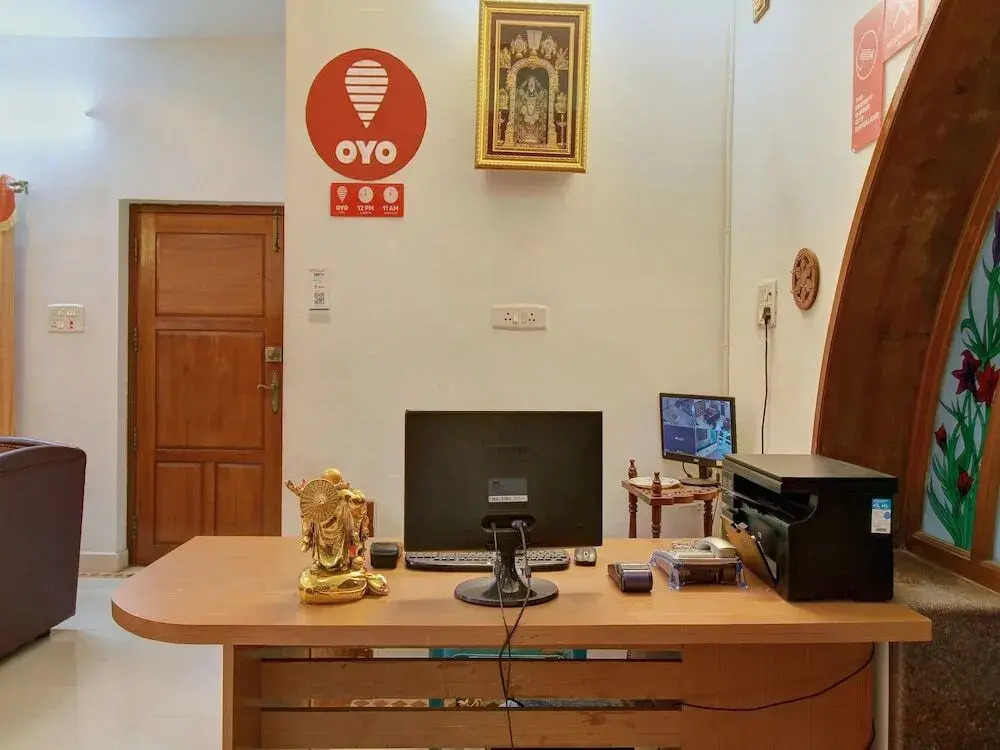 Whiteglow Serviced Apartment