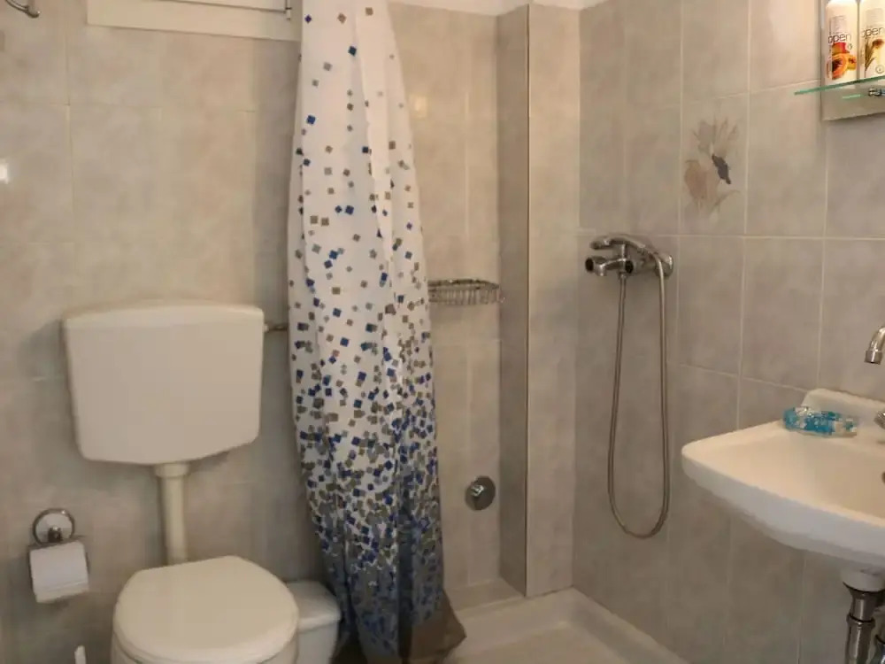 Down Town Appartment near Beach & Harbour in Agios Nikolaos