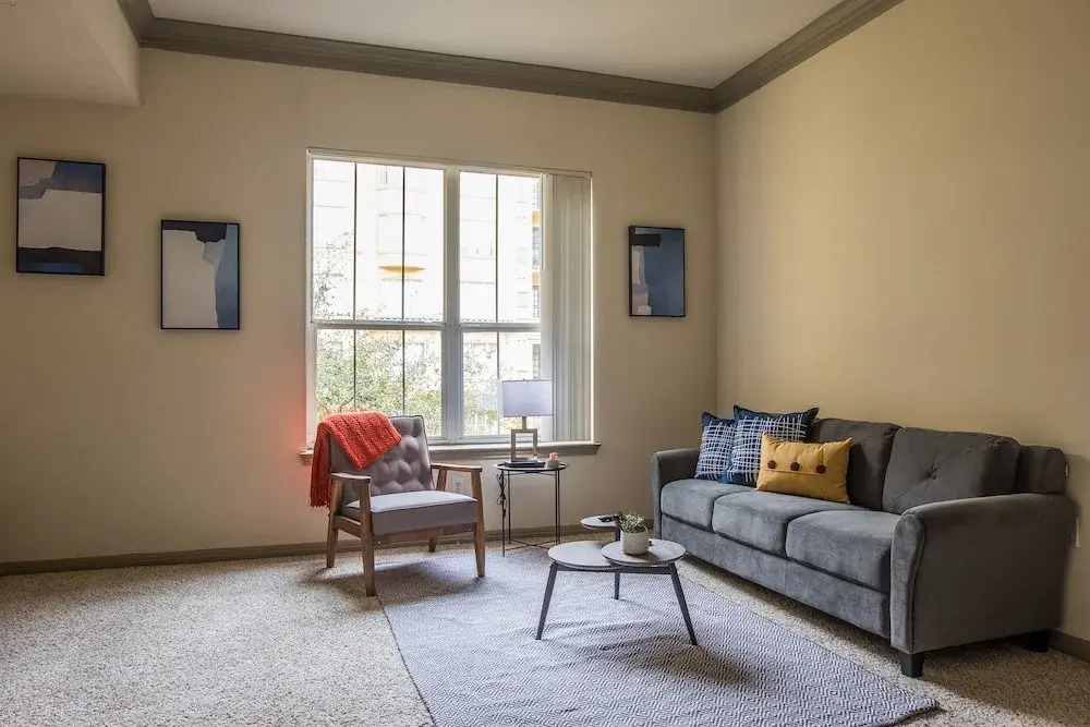 Luxe Midtown Apartments by Frontdesk