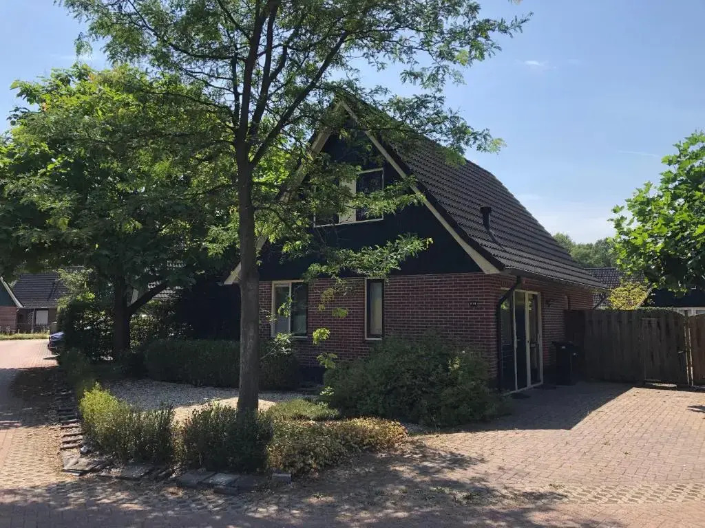 t Hulzen 55 or 61 Winterswijk