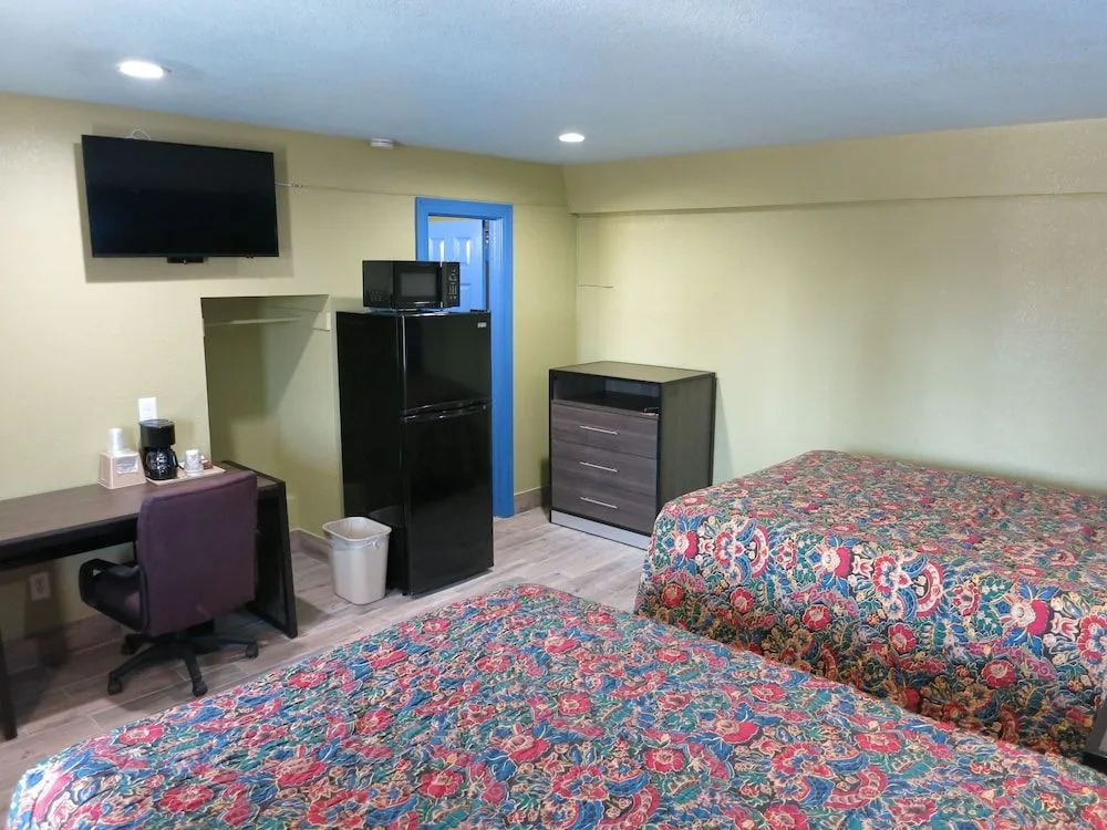 Gateway Motor Inn