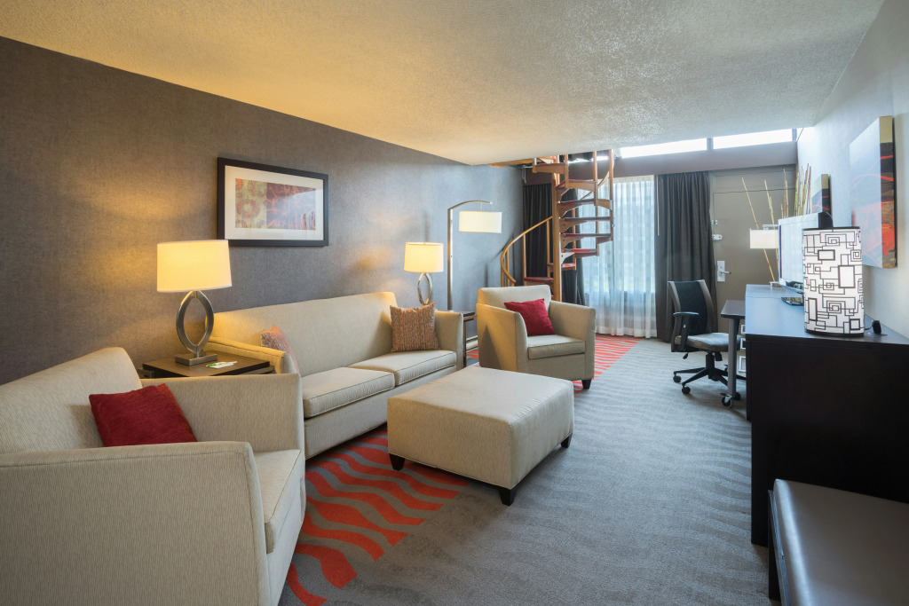 Holiday Inn Harrisburg I-81 Hershey Area by IHG