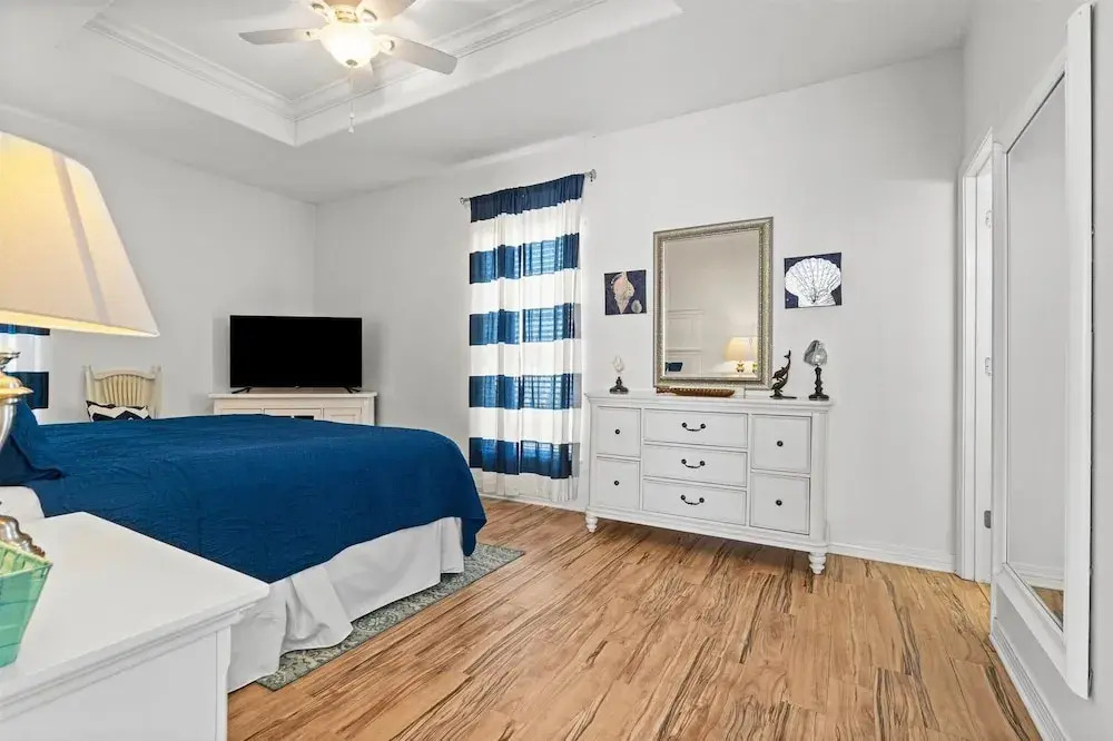 Sea View Cottage - 110 Ponce De Leon 3 Bedroom Home by RedAwning