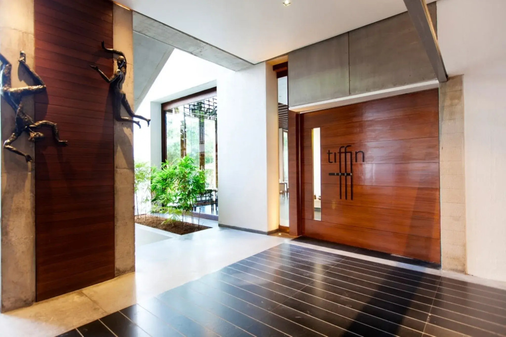 Slohh by Roach Bengaluru, Curio Collection by Hilton