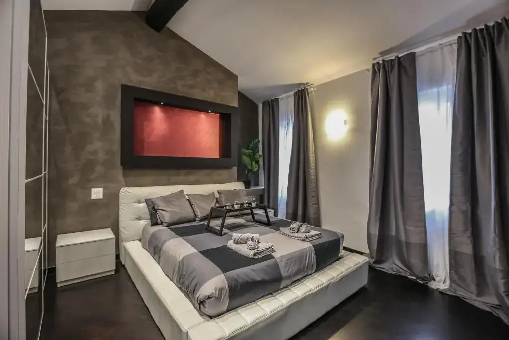 Stylish Apartment Near Duomo