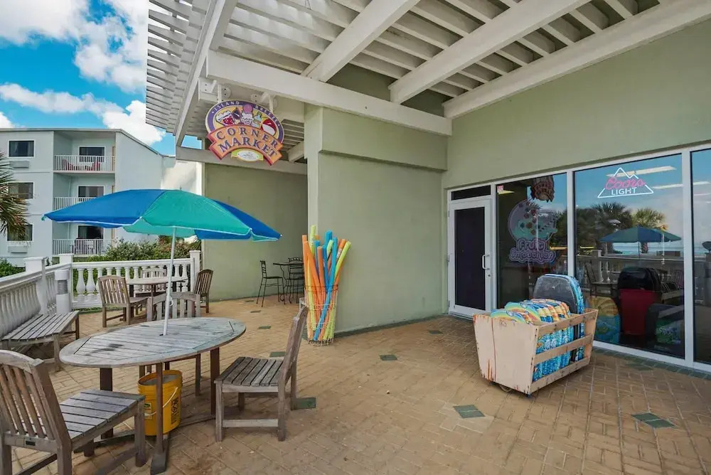 Boardwalk 2205