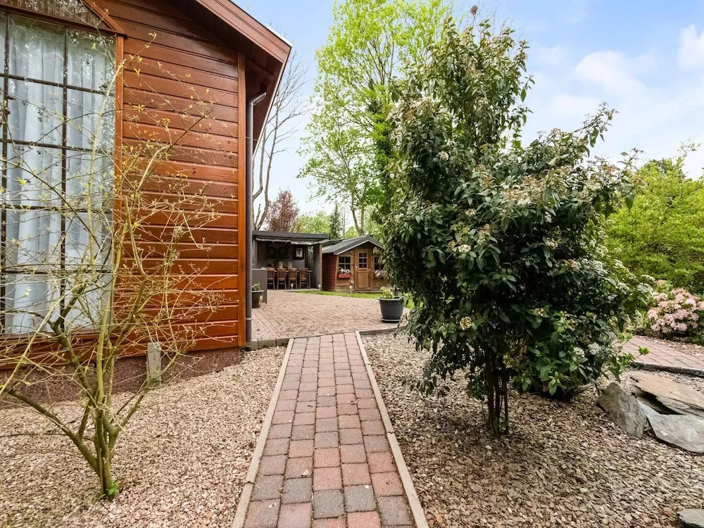 Holiday Home in Garderen by Veluwe