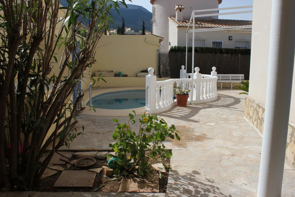 001 Villa India