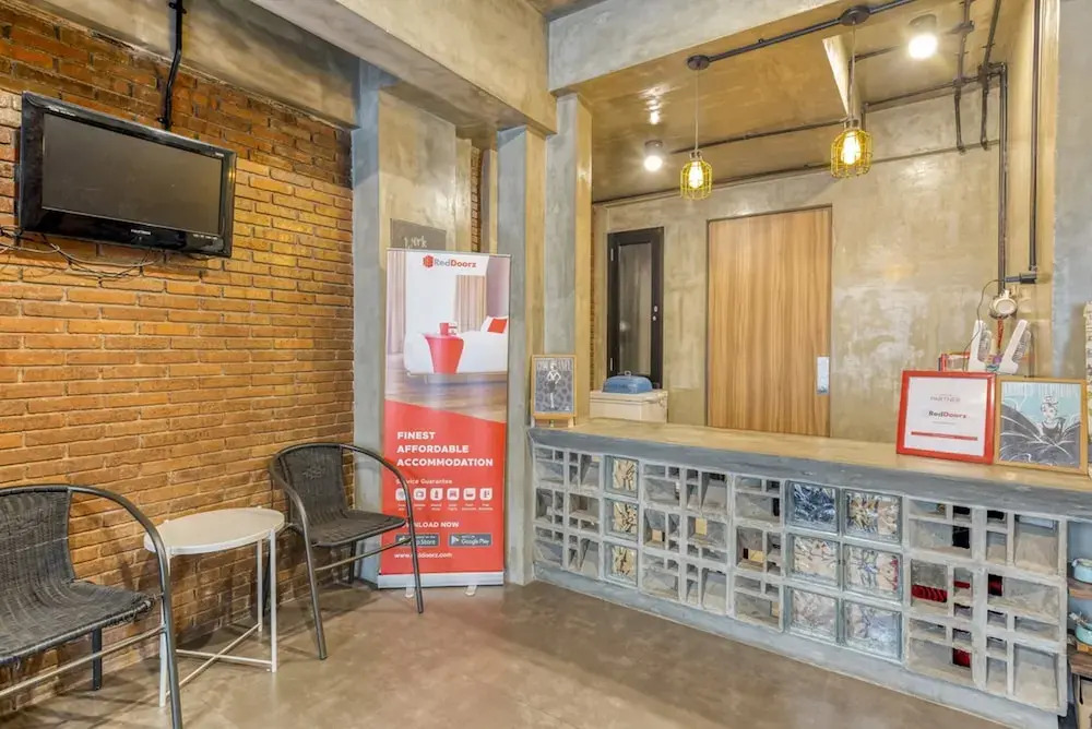 KoolKost near Tunjungan Plaza - Caters to Women