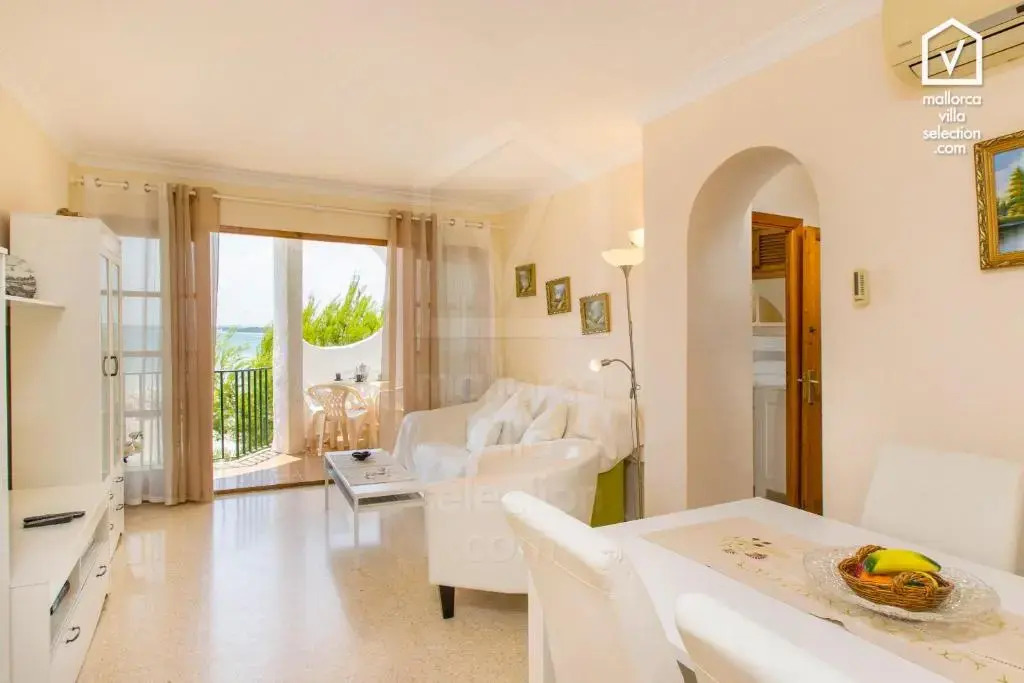 E256 Citadini 39 by Mallorca Villa Selection