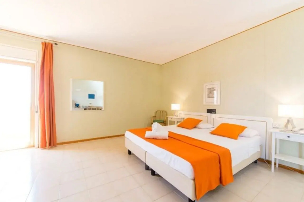Paradise Beach Resort