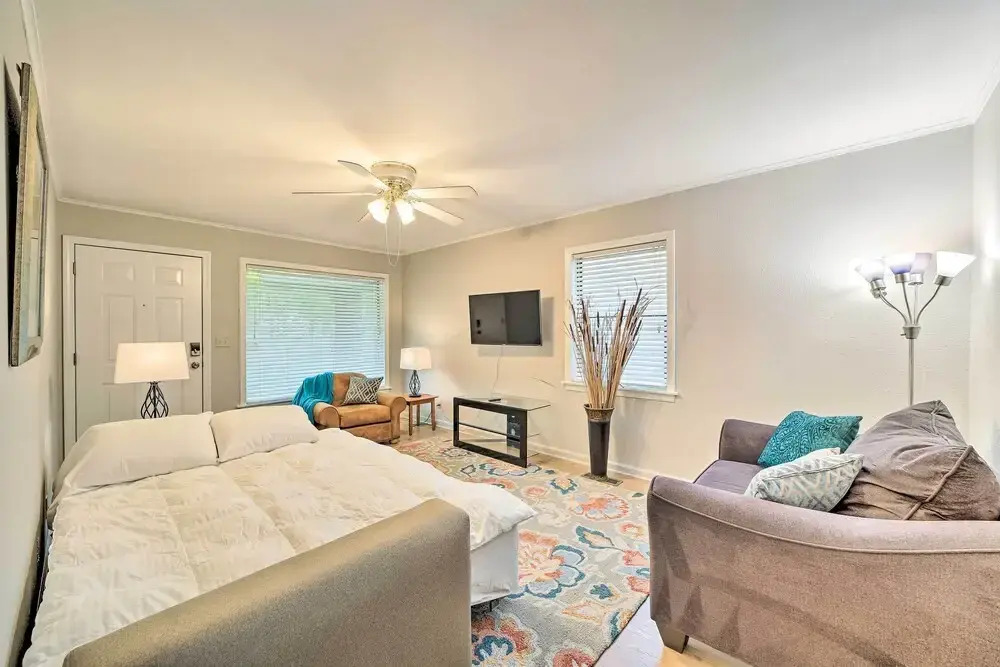 Lovely Tulsa Home: Steps to Park, 5 Mi to Downtown