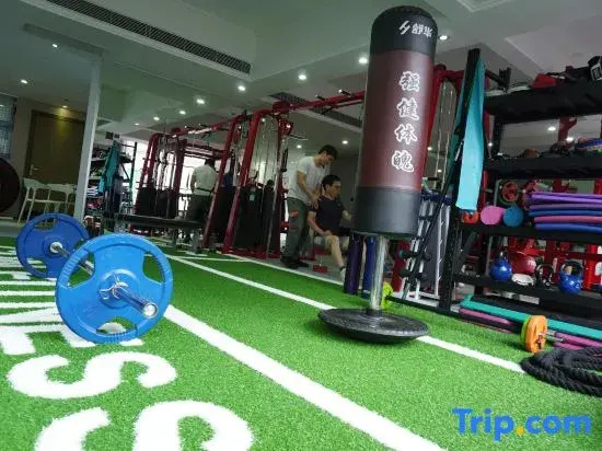 Libai International Hotel Guangzhou (Zhujiang New Town Gangding Subway Station)