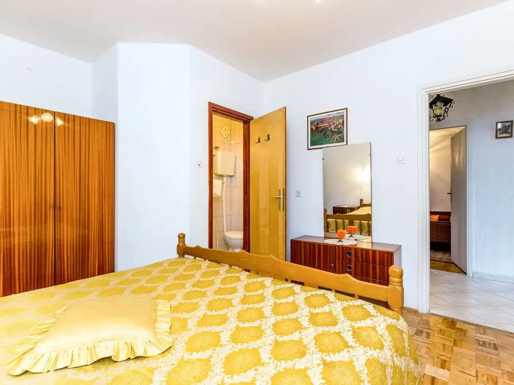 Donata Senj in Senj With 2 Bedrooms and 3 Bathrooms