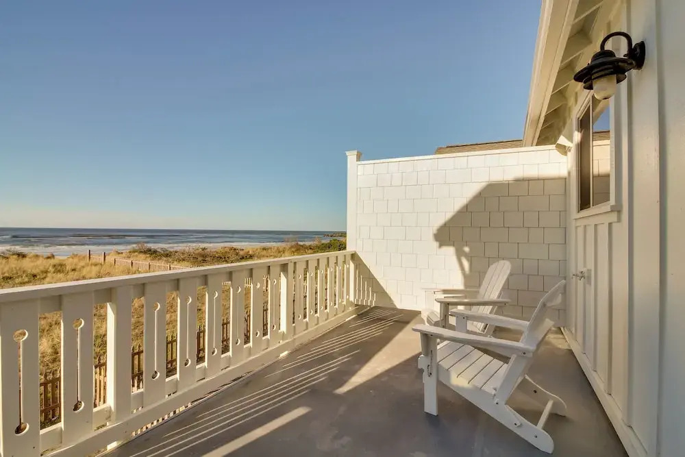 Scenic Bandon Vacation Rental w/ Beach Access!