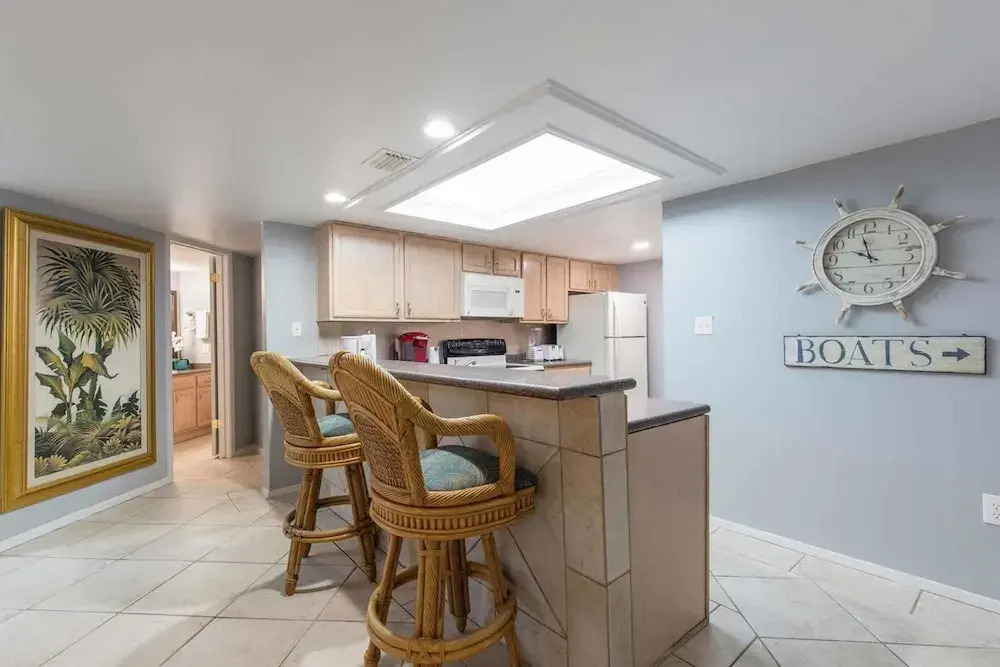 Saida IV Condominium 603