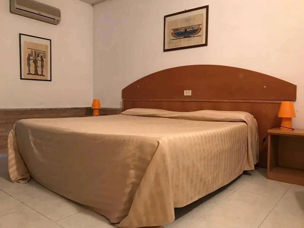 Ascot Lodging