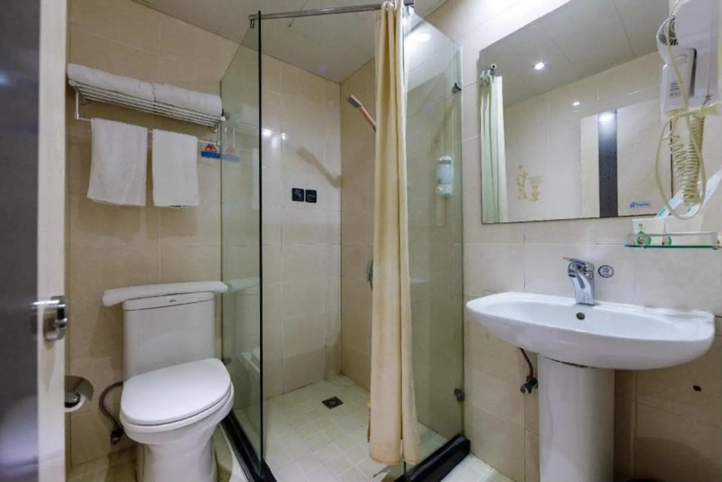 Hi Inn Shanghai Xujiahui Wantiguan