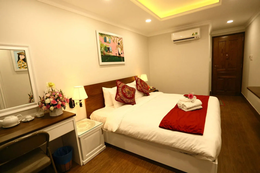 Diamond Queen Hotel