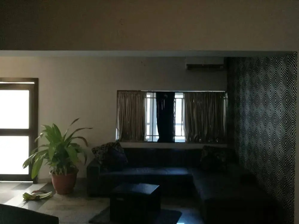 Villa Nuee Hotel & Suites Utako, Abuja
